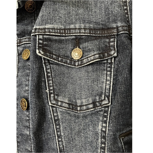 Celebrity Pink Classic Denim Jacket - Picture 8 of 8